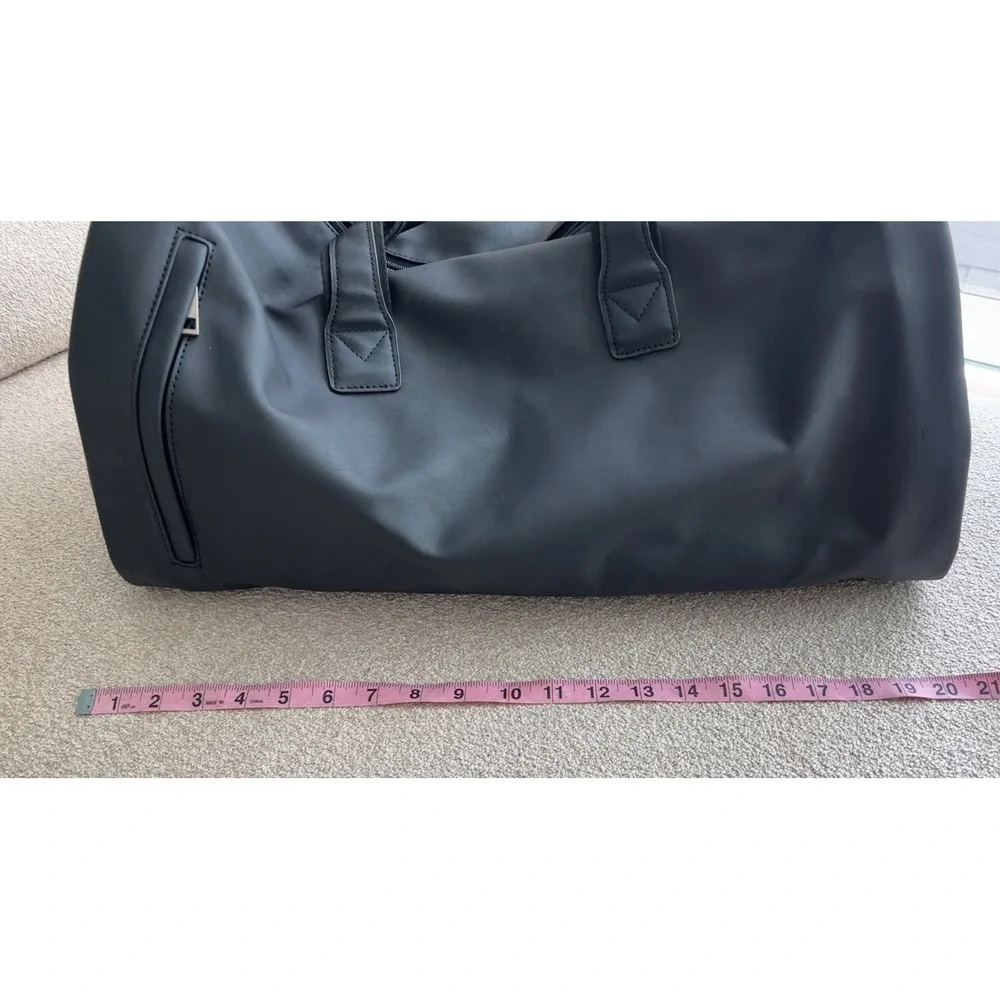 Convertible garment duffel travel bag - Perfect for travel!